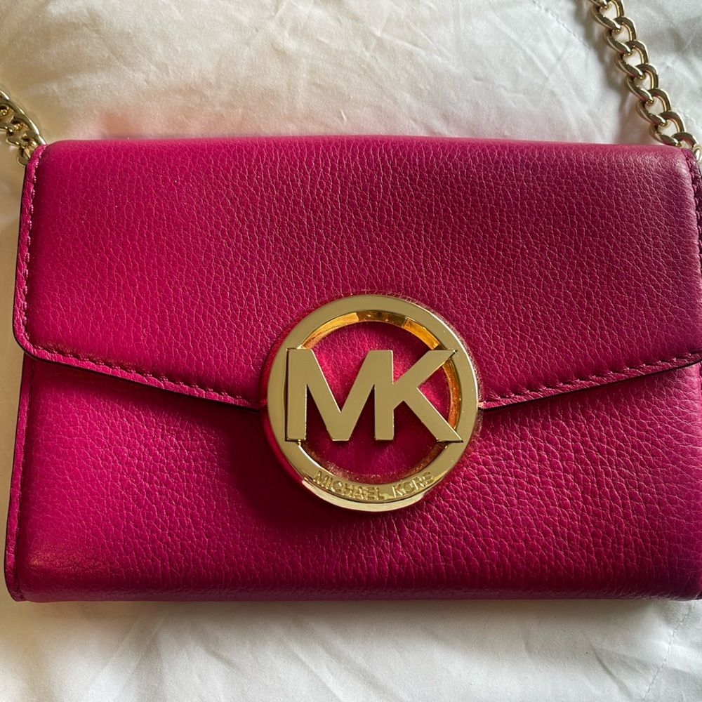 Pink Michael Kors crossbody purse